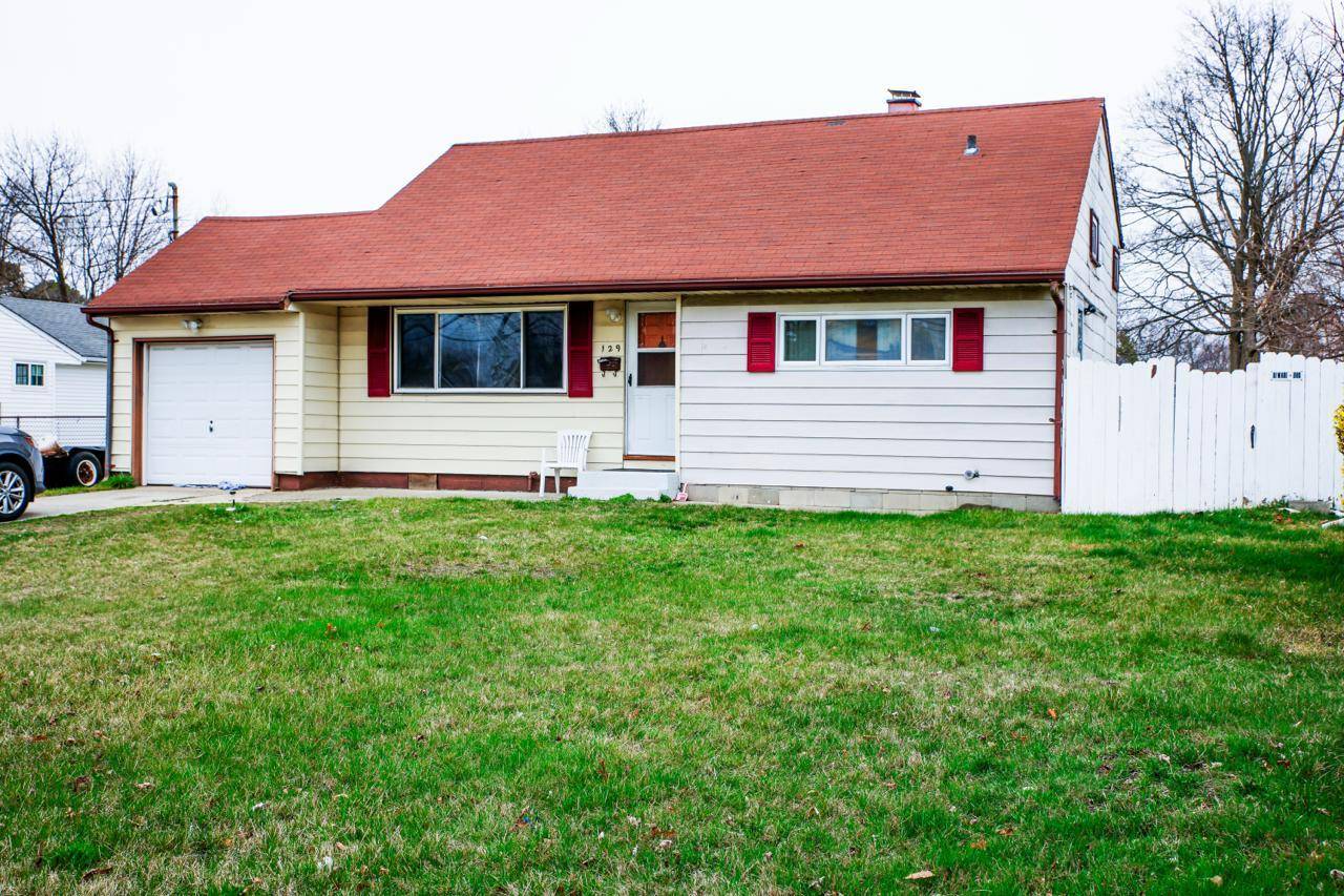 Brentwood, NY 11717,129 2nd AVE