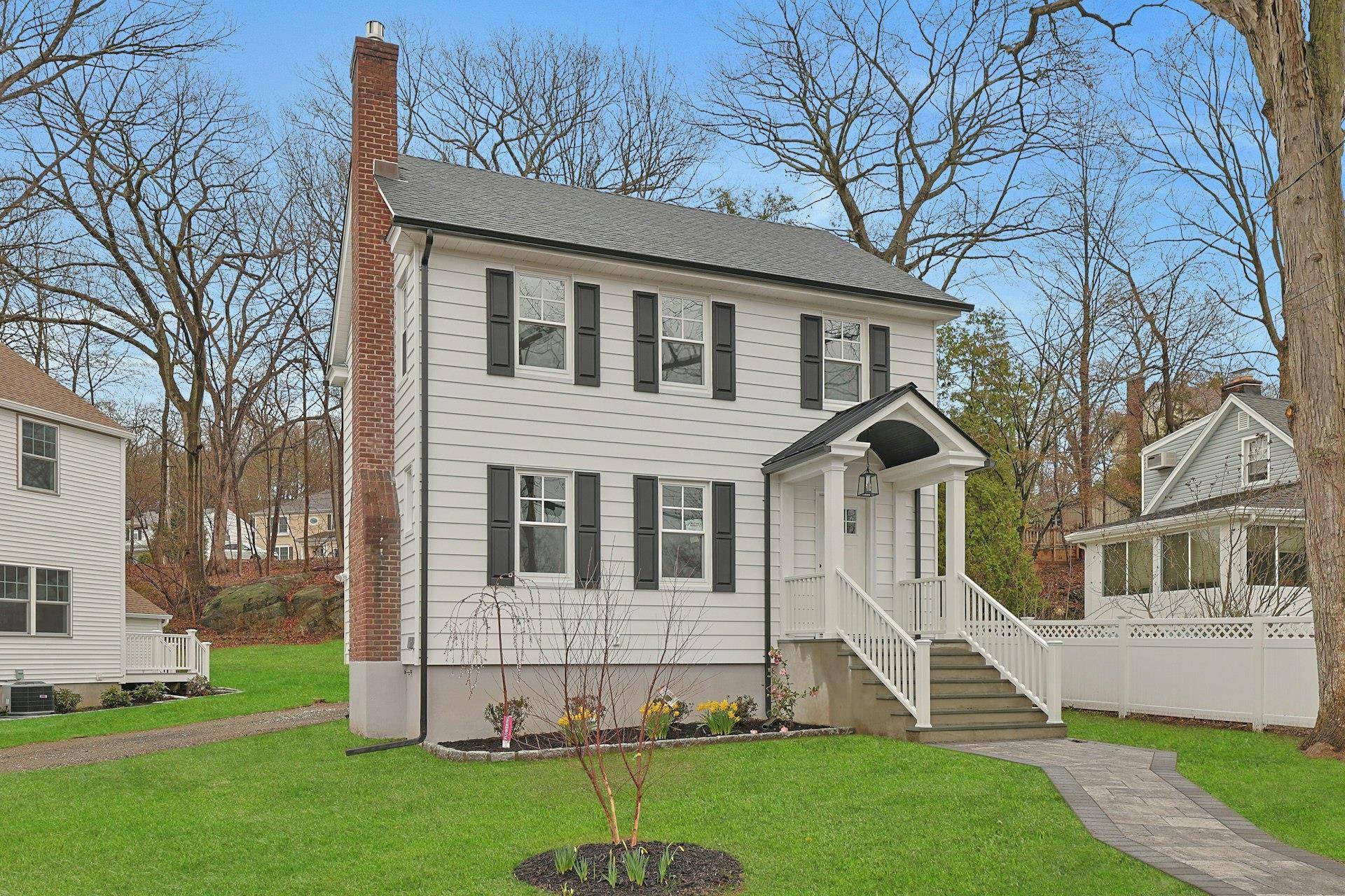 Hawthorne, NY 10532,410 Sherman AVE
