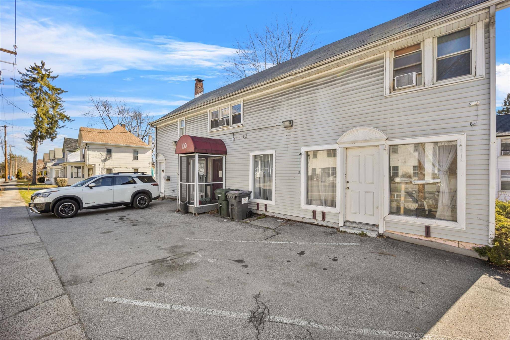 Walden, NY 12586,109 Orange AVE