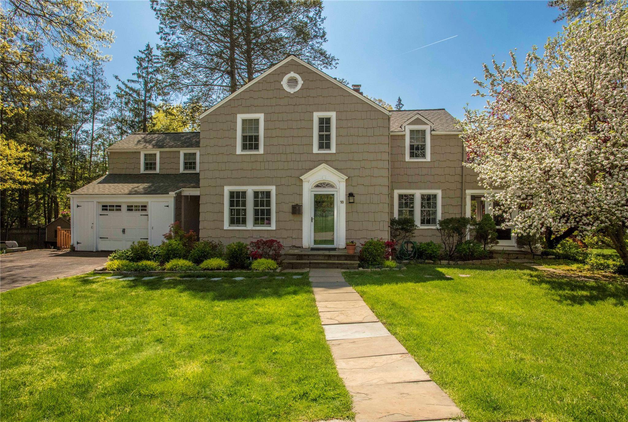 Briarcliff Manor, NY 10510,18 Hungerford RD