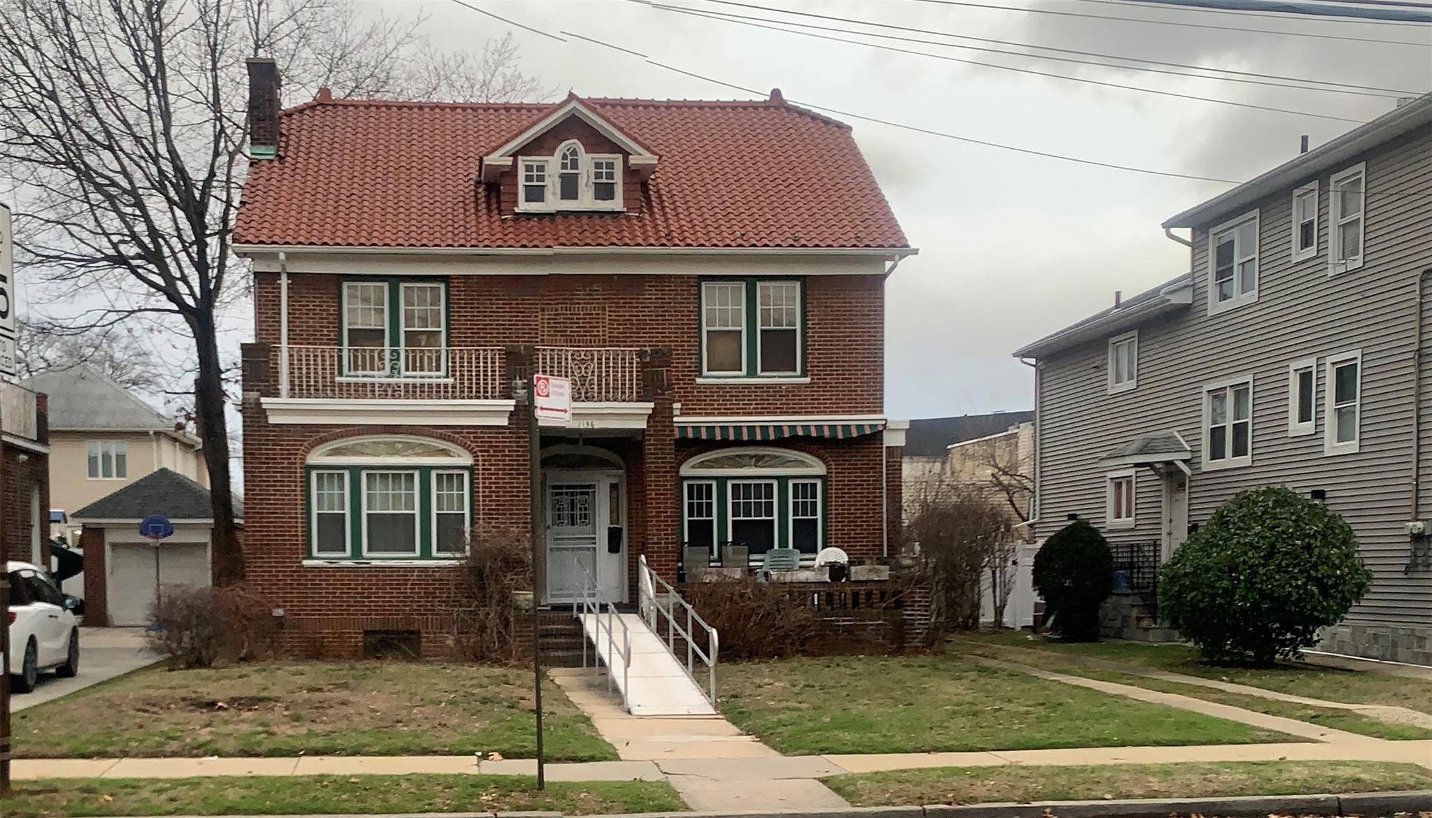 Far Rockaway, NY 11691,1156 Beach 9th ST
