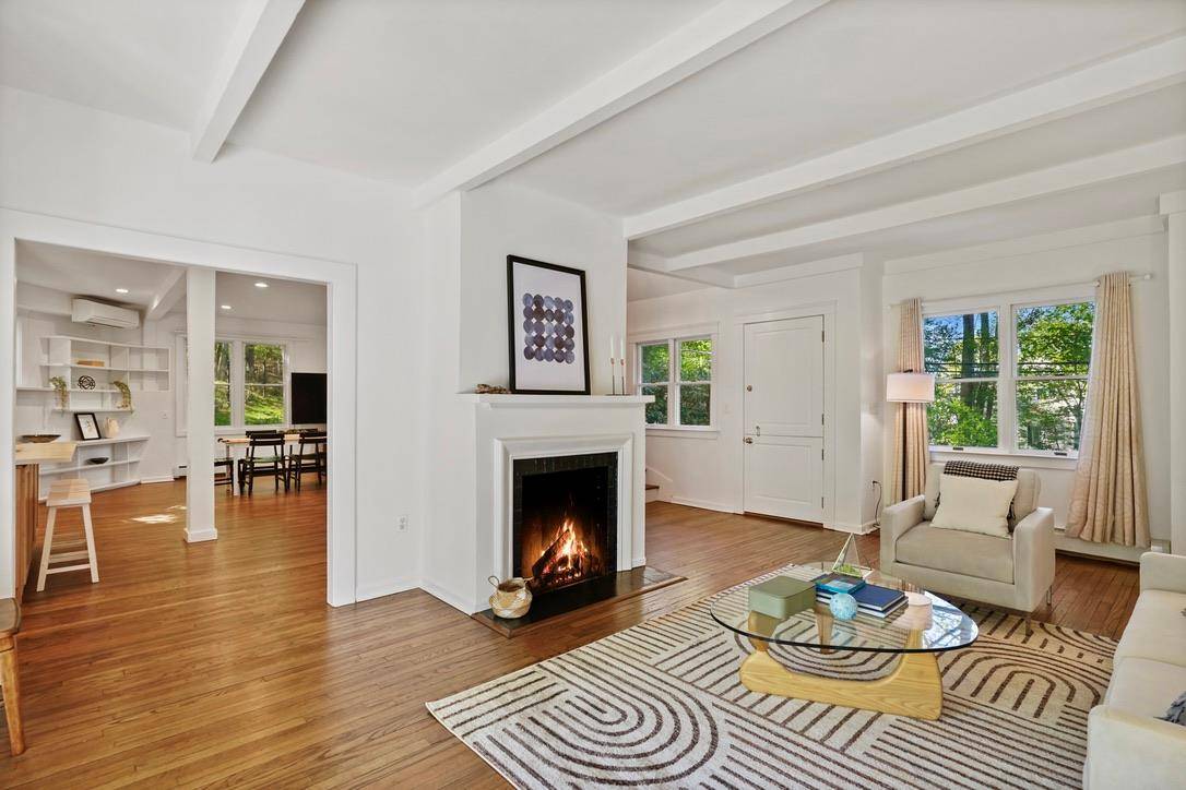 Chappaqua, NY 10514,5 Crossways