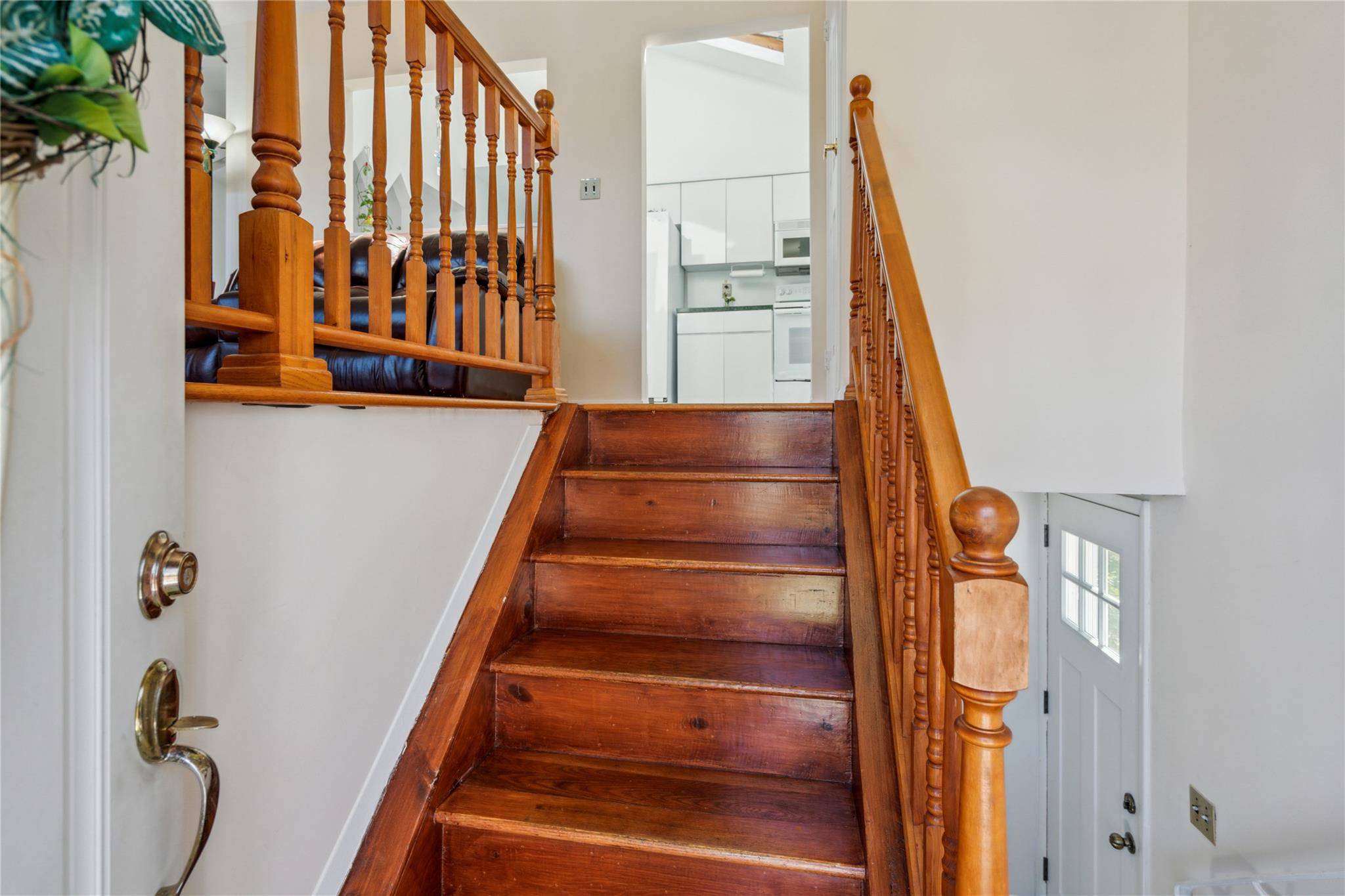 Medford, NY 11763,297 Mount Vernon AVE