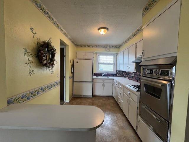Rosedale, NY 11422,147-72 Huxley ST