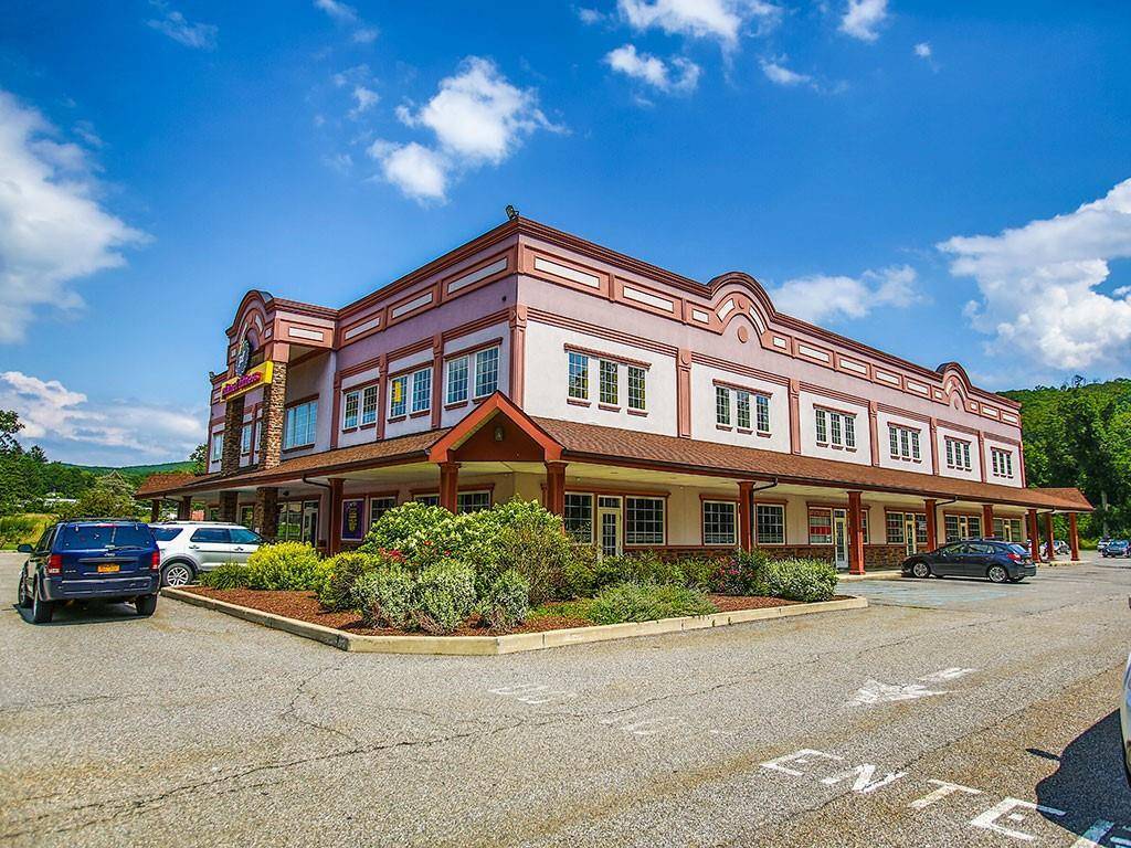 Port Jervis, NY 12771,22 US Highway 6 #2L & 2R