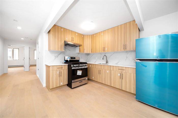 Woodside, NY 11377,39-55 57 ST