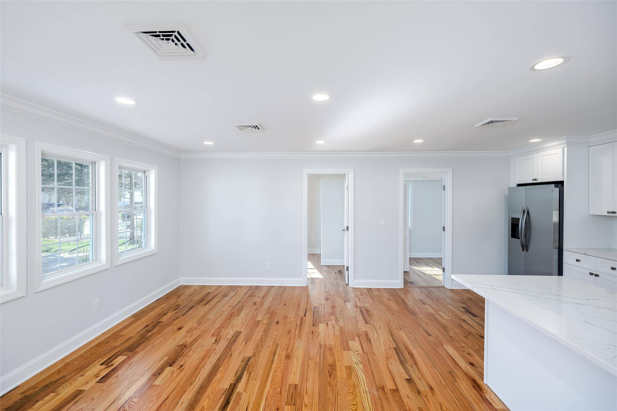 Brentwood, NY 11717,13 Doolittle ST