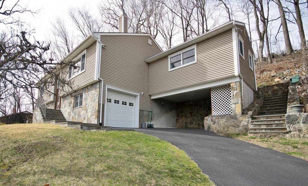 Lincolndale, NY 10589,4 Fern RD