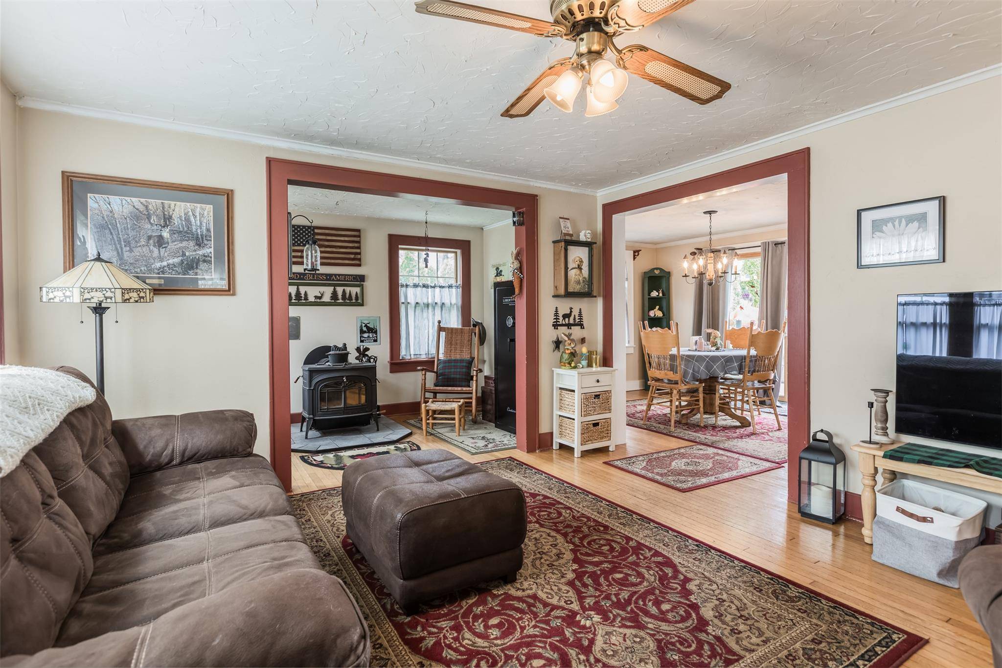Riverhead, NY 11901,120 Duryea ST