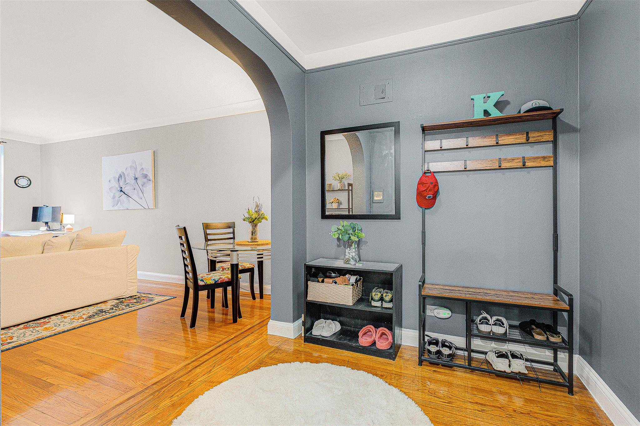 Forest Hills, NY 11375,69-09 108th ST #2O6