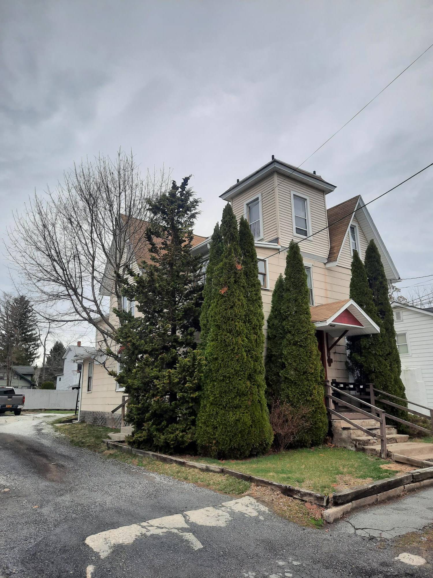Port Jervis, NY 12771,14 Glass ST