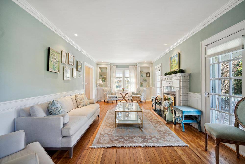 Garden City, NY 11530,1 Chestnut ST