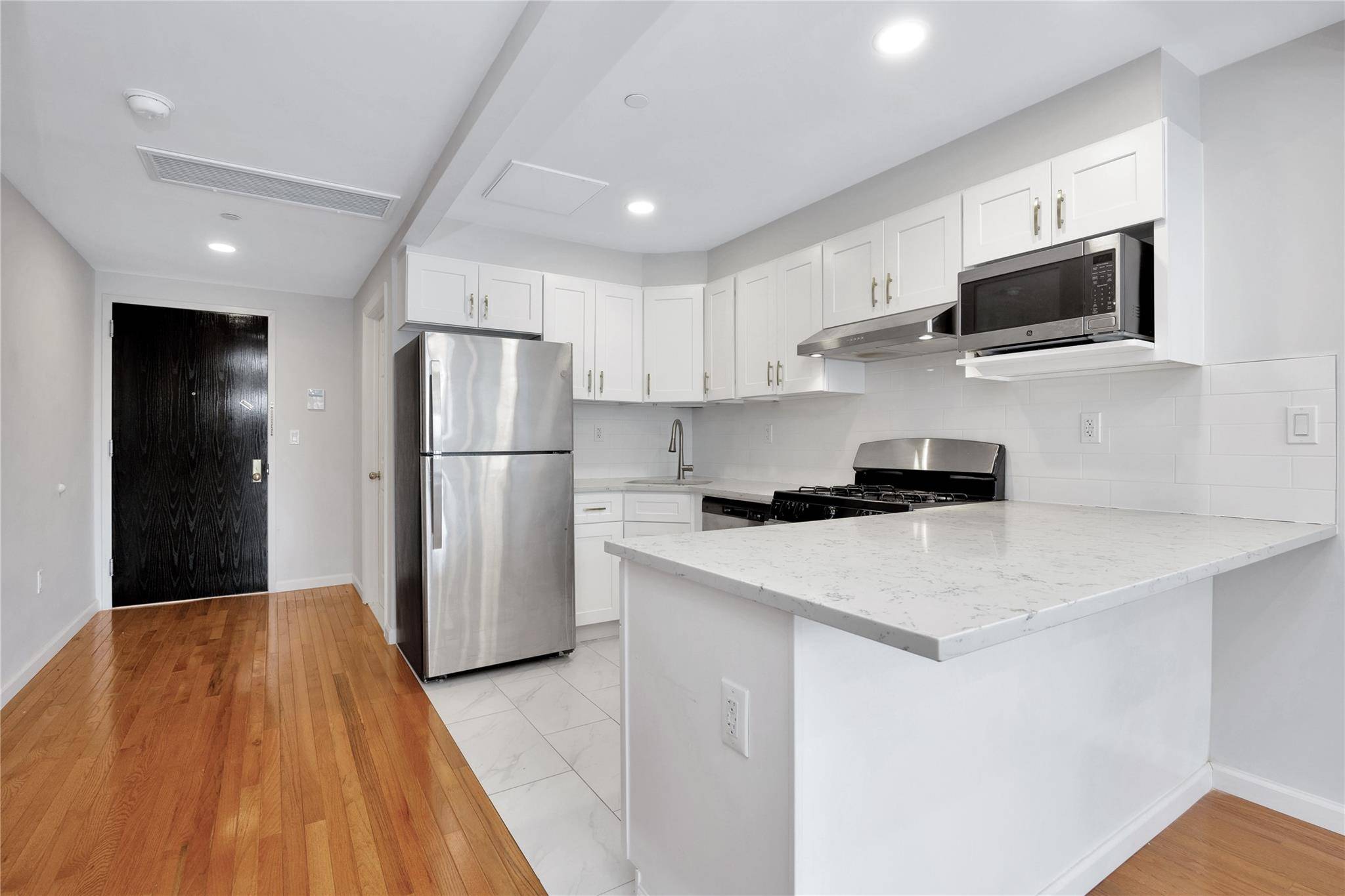 Jamaica, NY 11435,148-36 89th AVE #3D