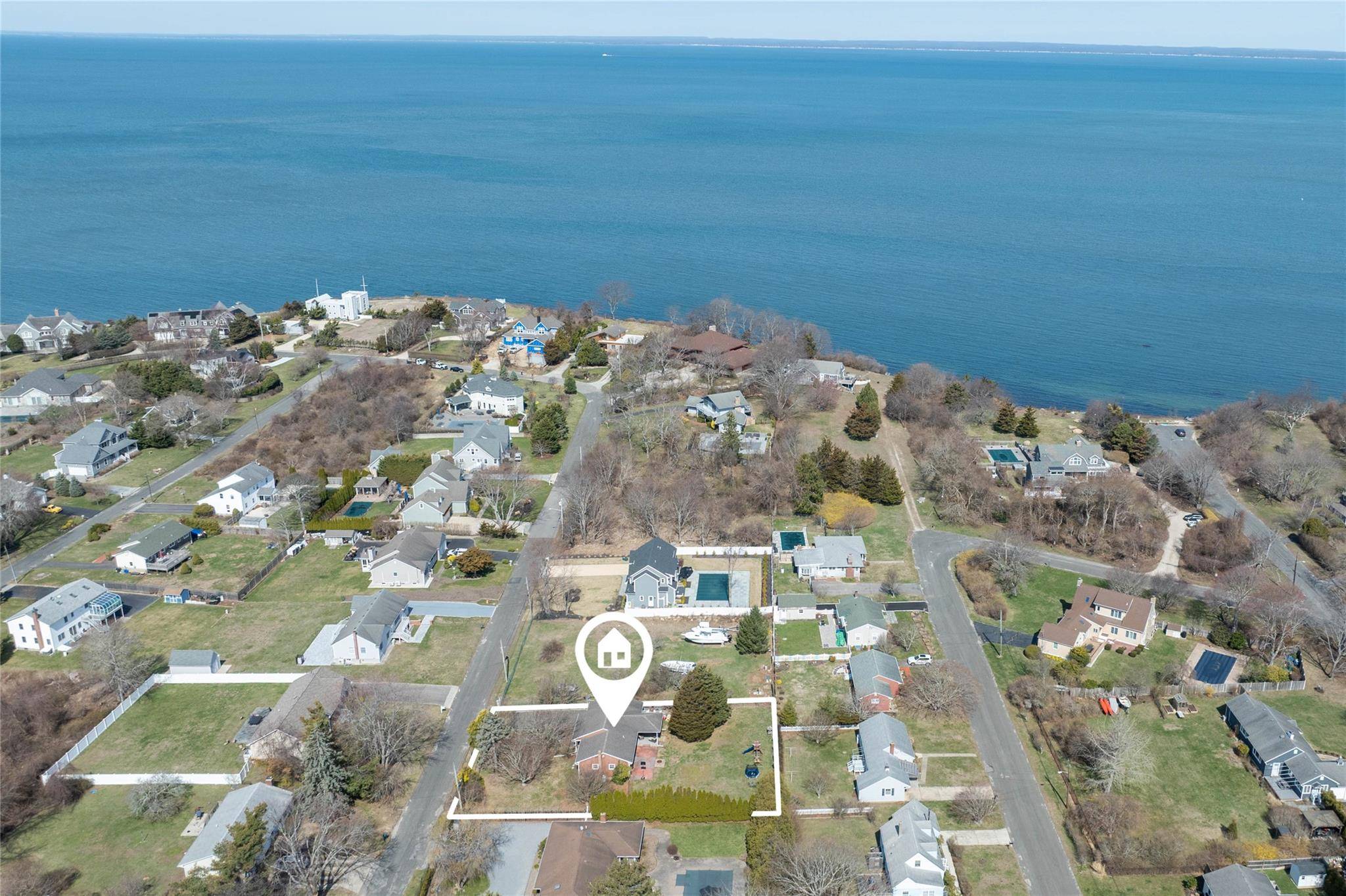 Greenport, NY 11944,750 Tasker LN