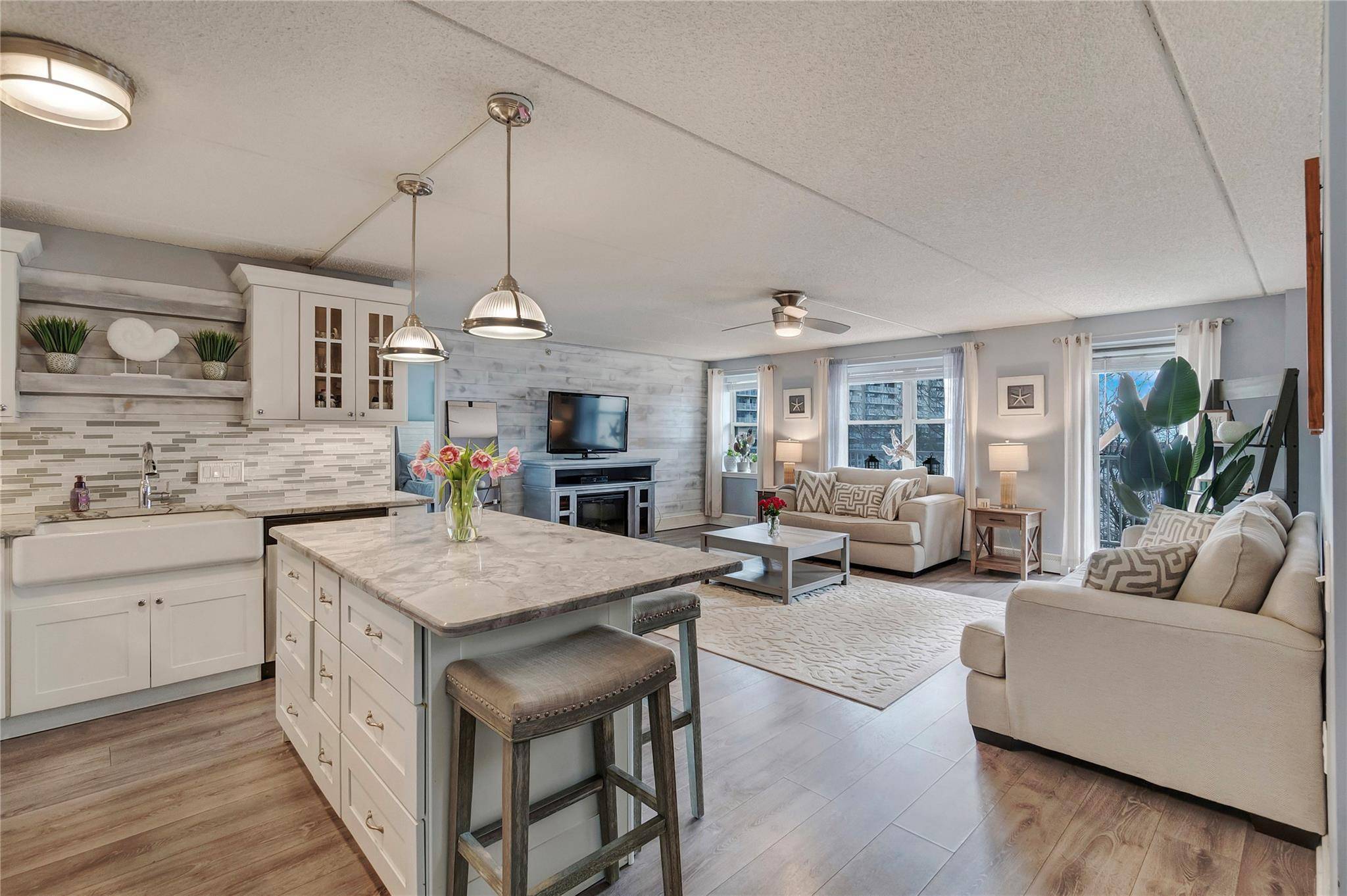 Rockaway Beach, NY 11693,79-14 Rockaway Beach BLVD