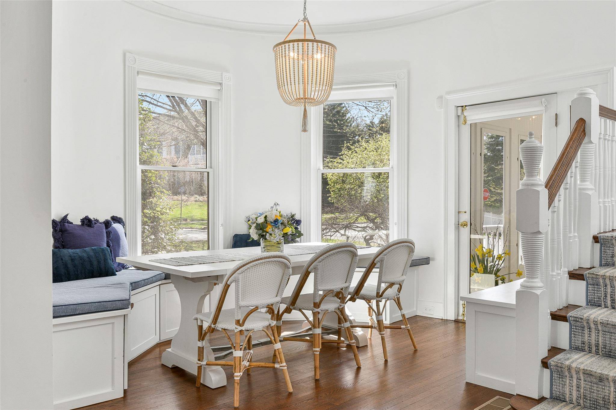 Larchmont, NY 10538,110 Beach AVE