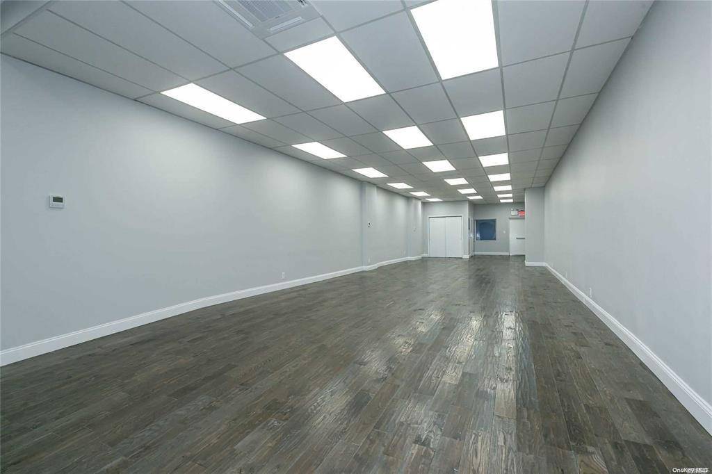 Williston Park, NY 11596,312 Hillside AVE