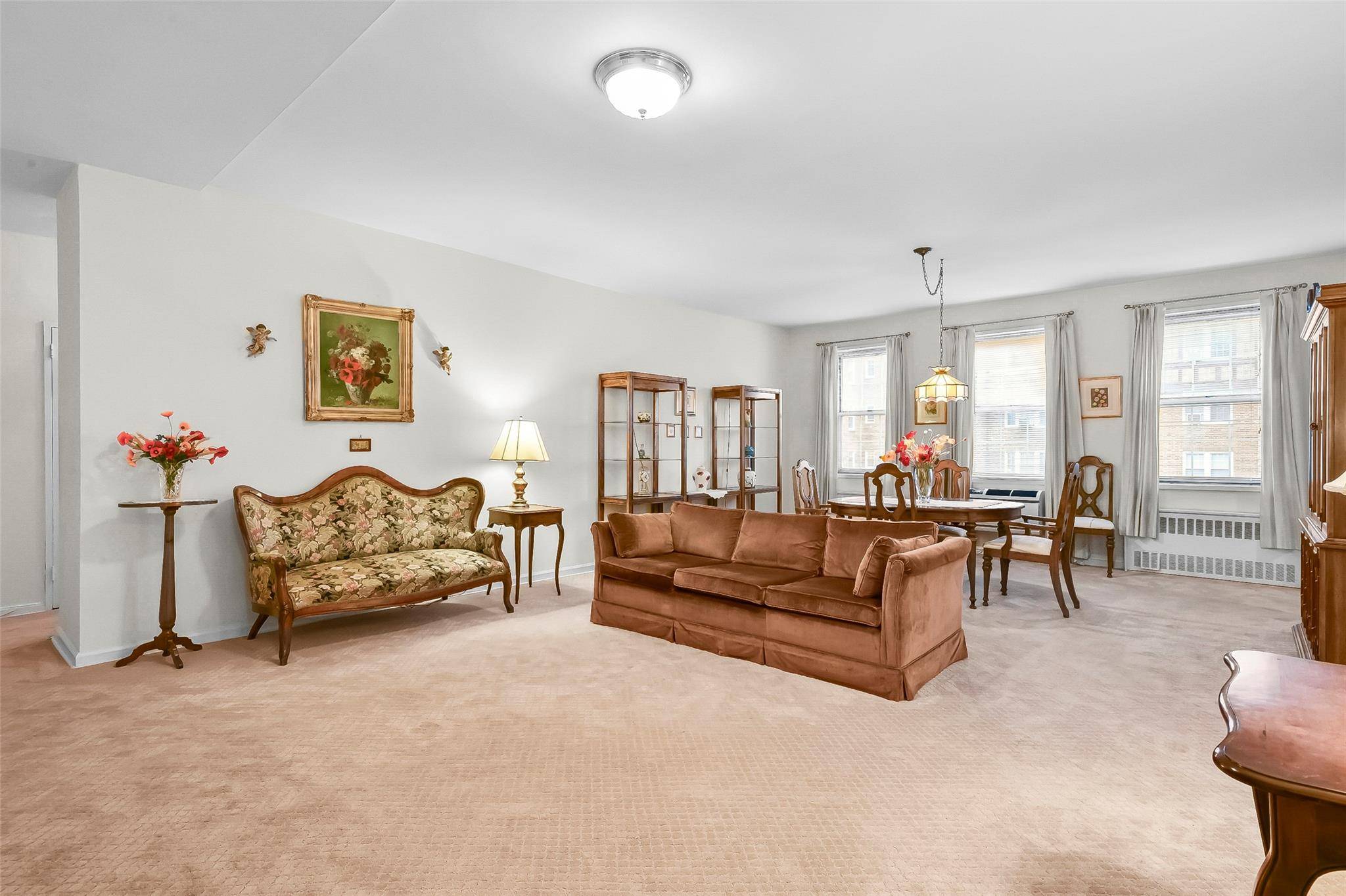 Larchmont, NY 10538,16 N Chatsworth AVE #45