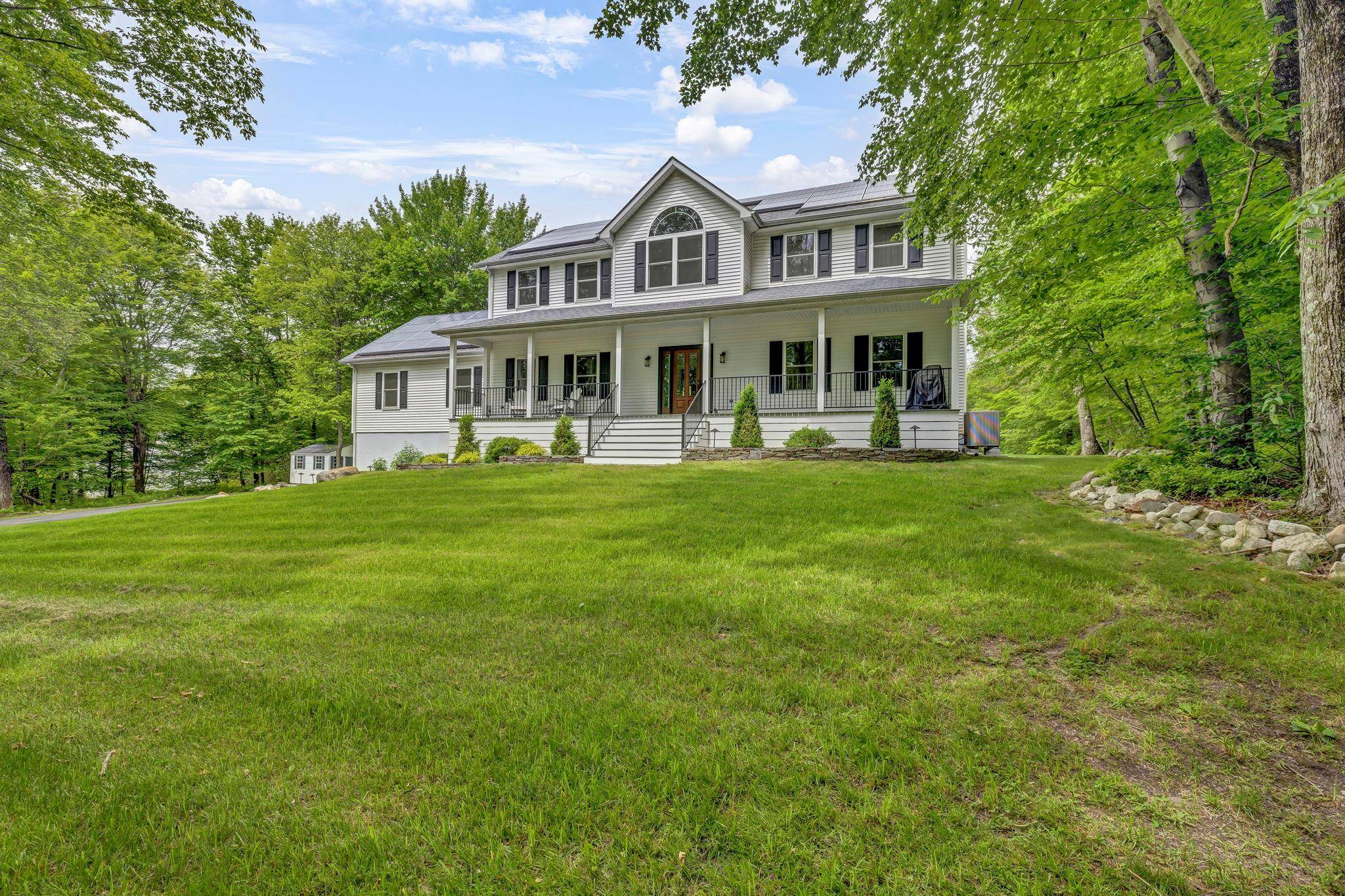 Pine Bush, NY 12566,309 Quannacut RD
