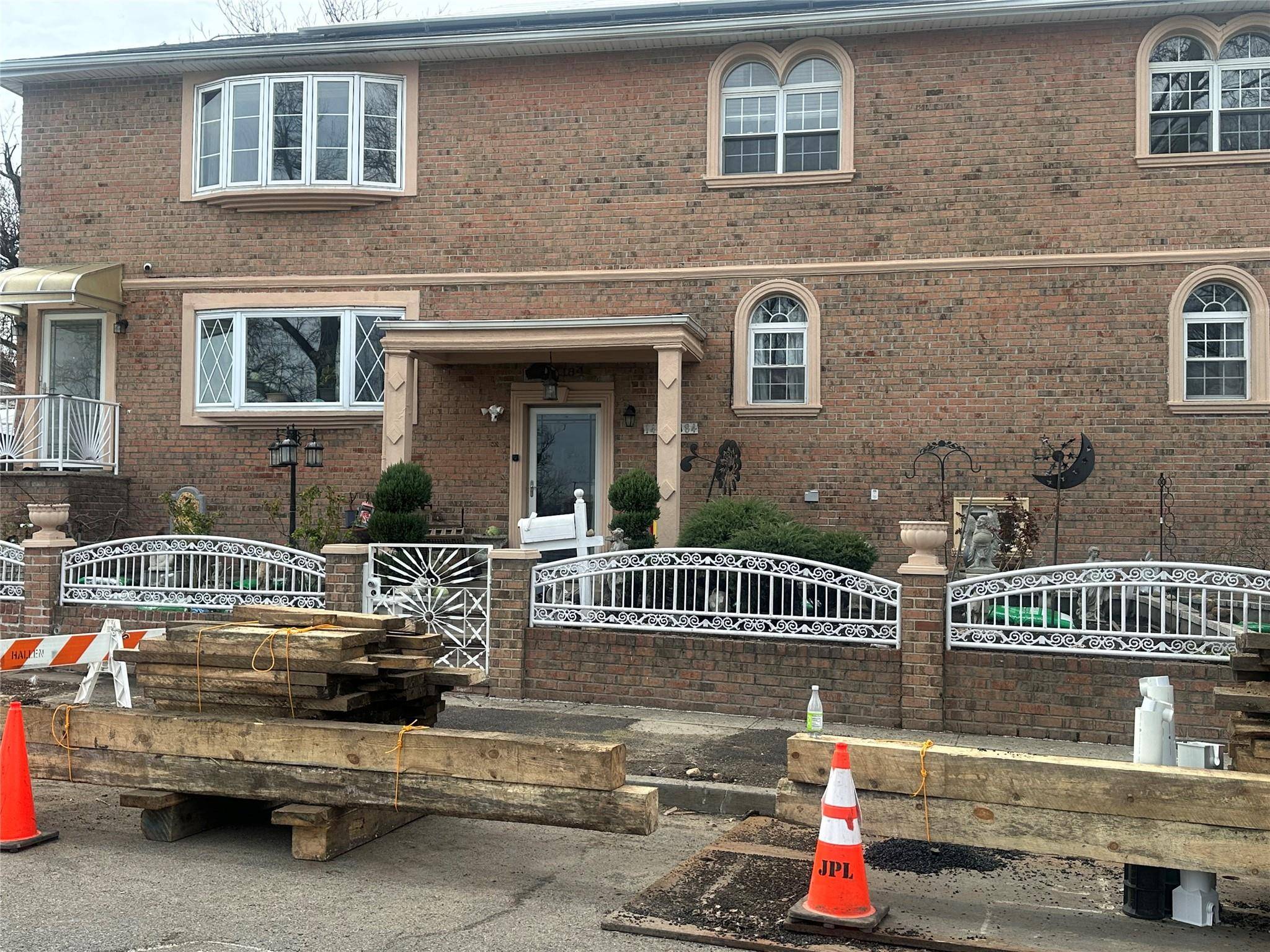 Springfield Gardens, NY 11413,14660 184th ST