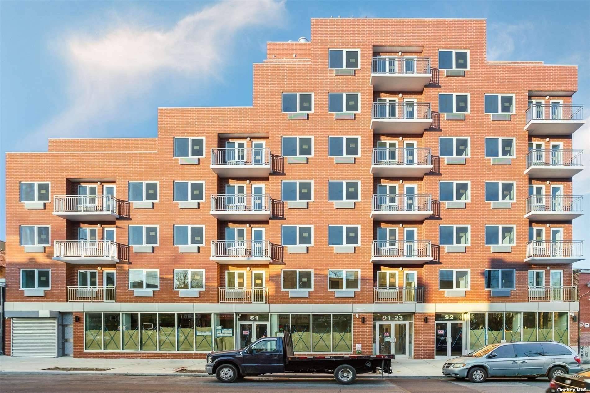 Elmhurst, NY 11373,91-23 Corona AVE #4F