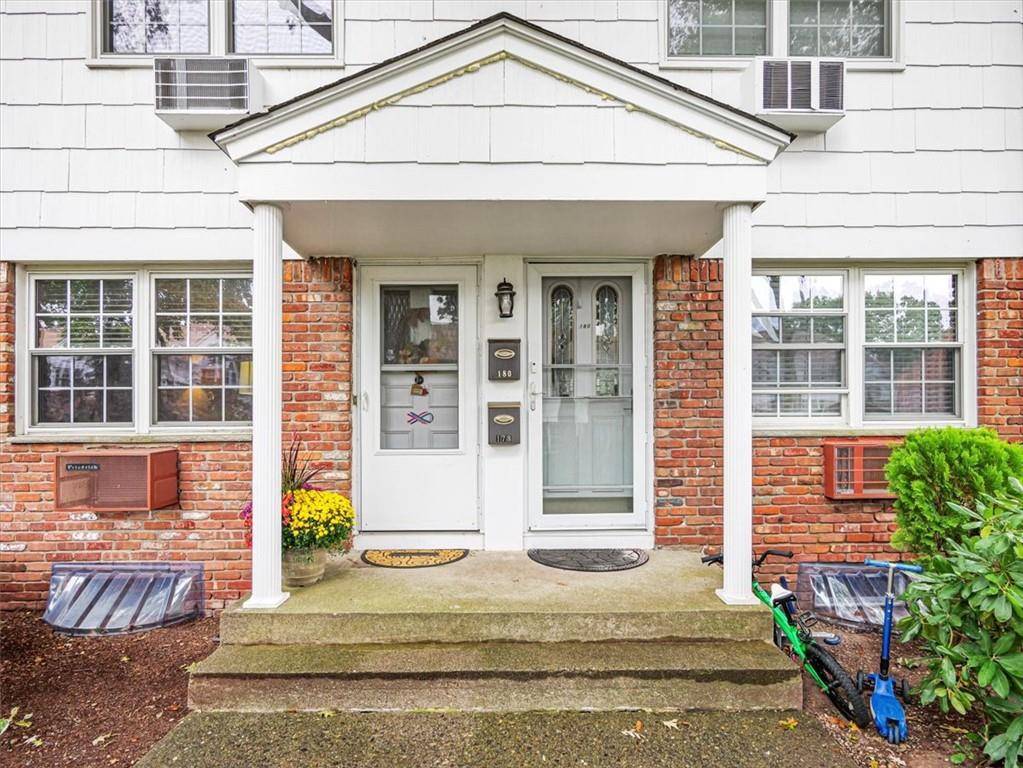 Suffern, NY 10901,178 Parkside DR #178