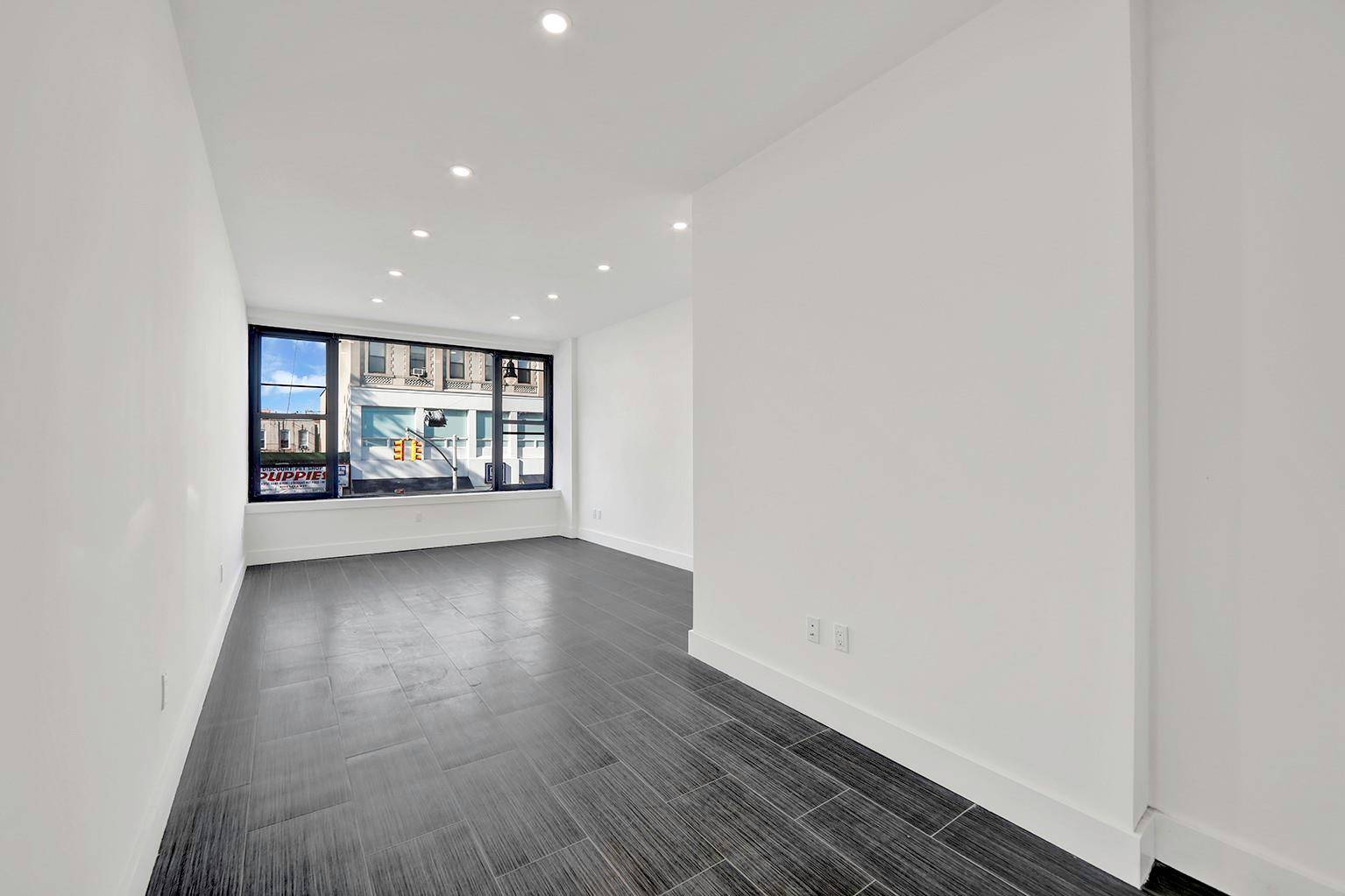Astoria, NY 11103,31-53 Steinway ST