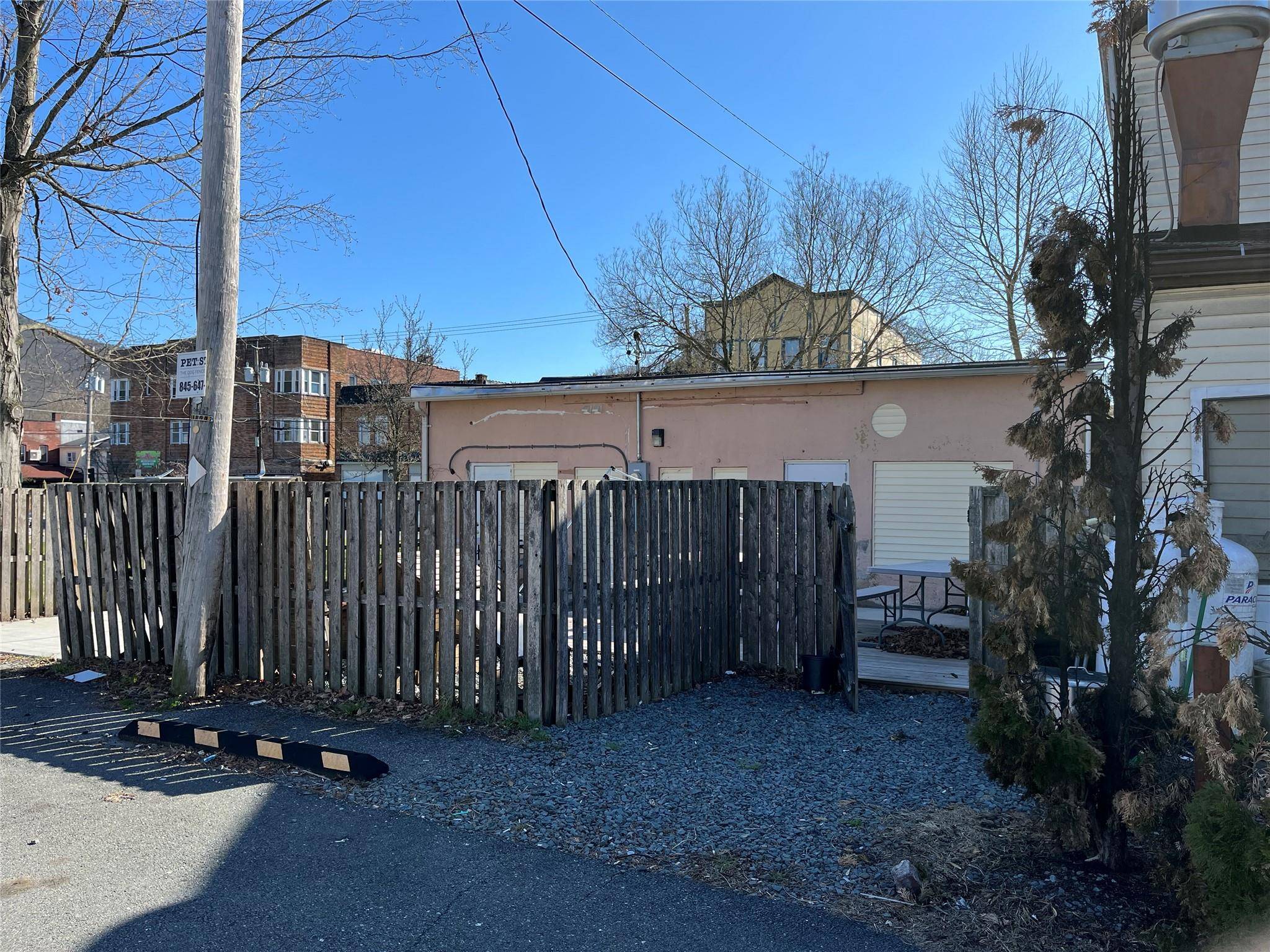 Ellenville, NY 12428,78 Center ST #2