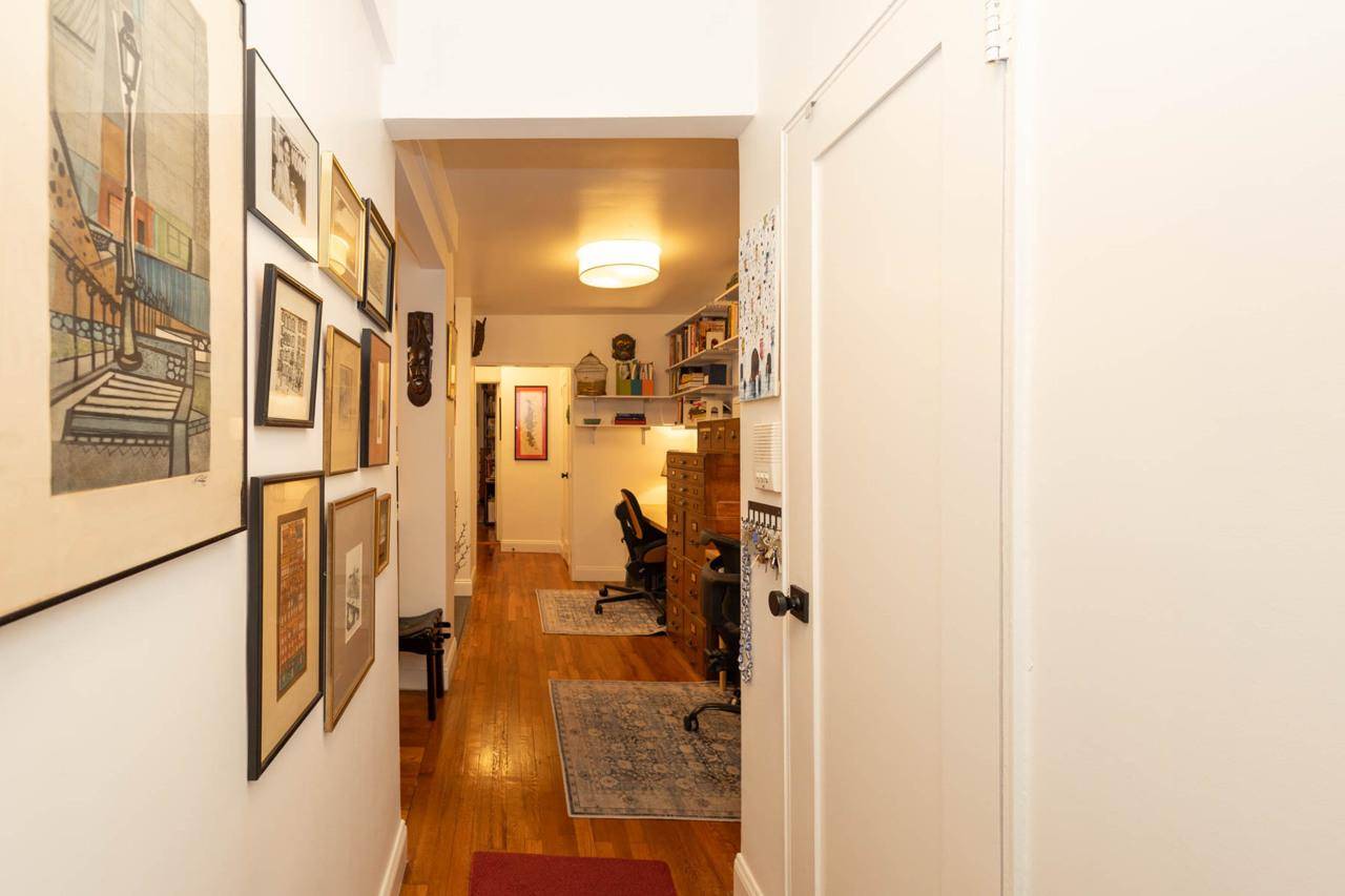 Brooklyn, NY 11218,58 Dahill RD #3C
