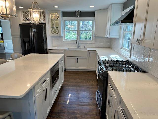 Manhasset, NY 11030,216 Park AVE