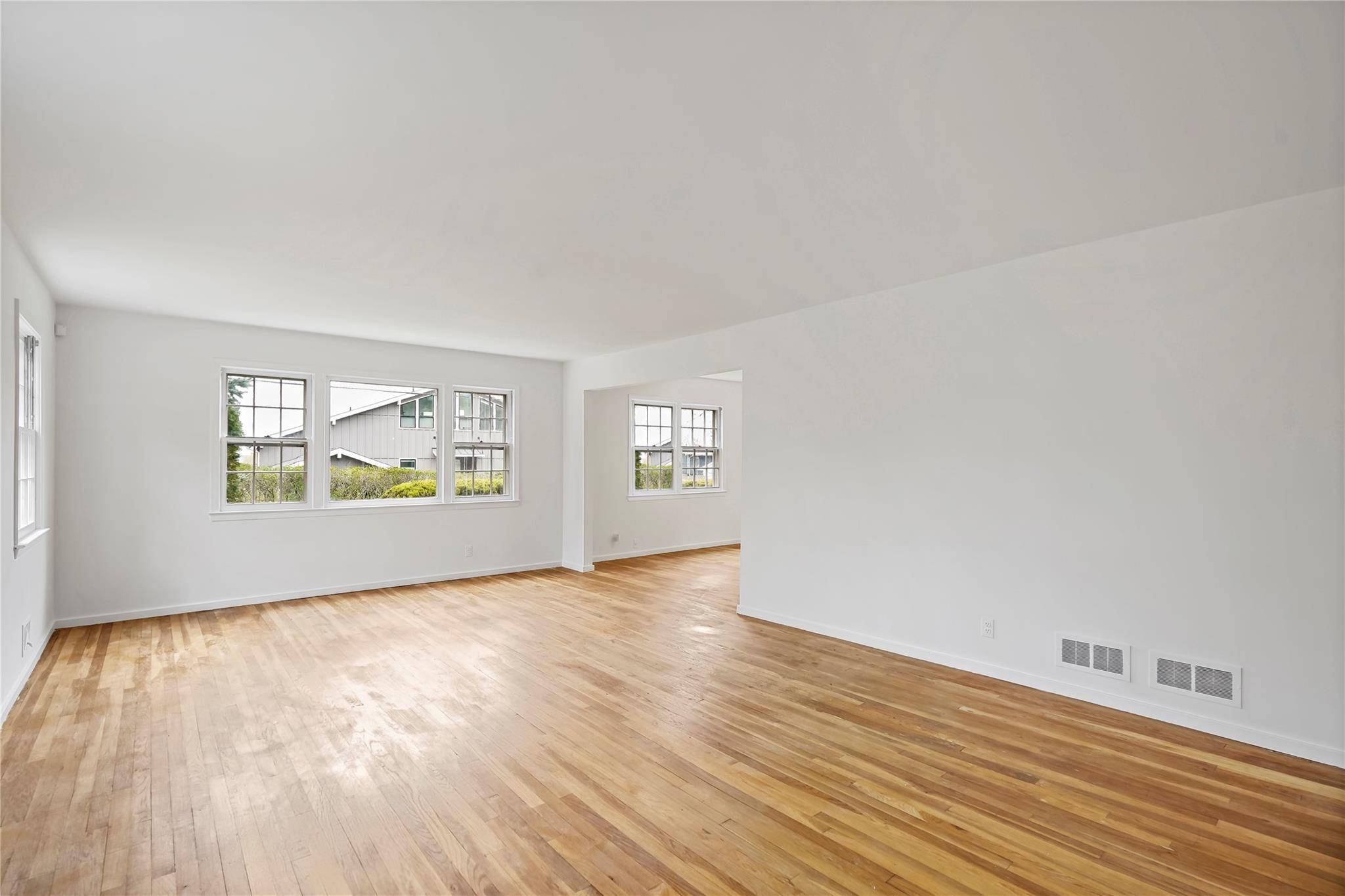 New Rochelle, NY 10801,53 Cherry AVE