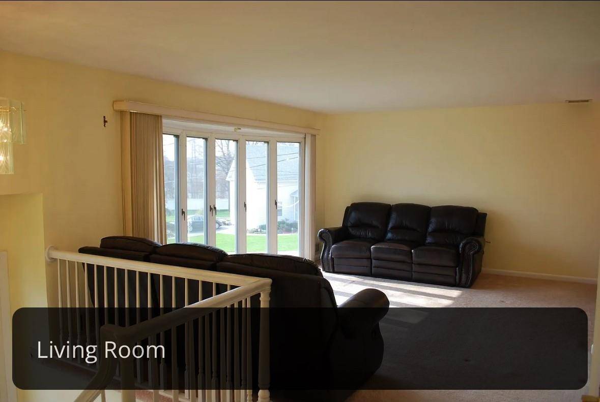 Smithtown, NY 11788,23 Ridge CT