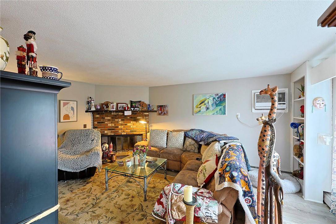 Fishkill, NY 12524,18 Larch CT