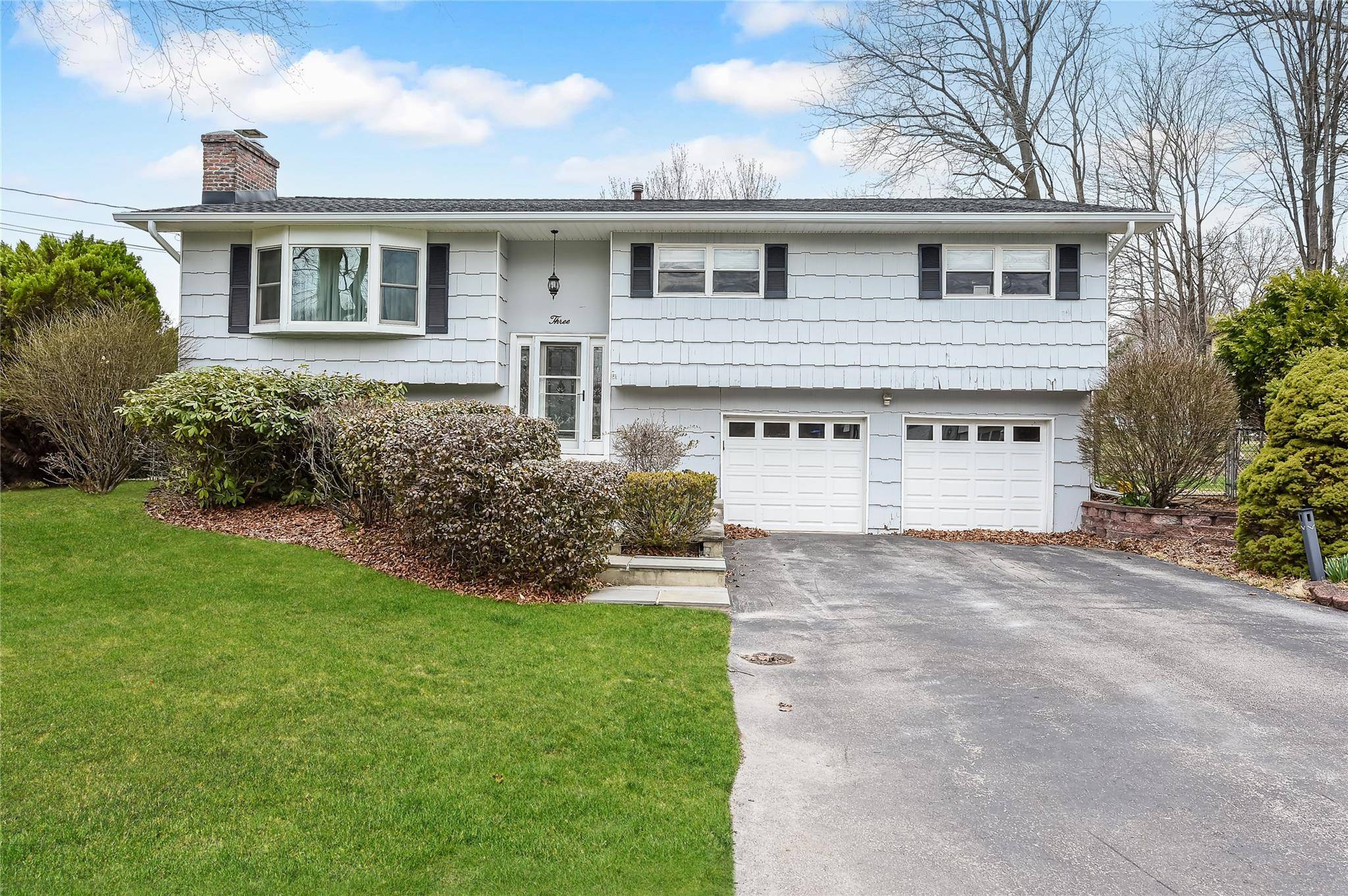 Middletown, NY 10941,3 Charles CT