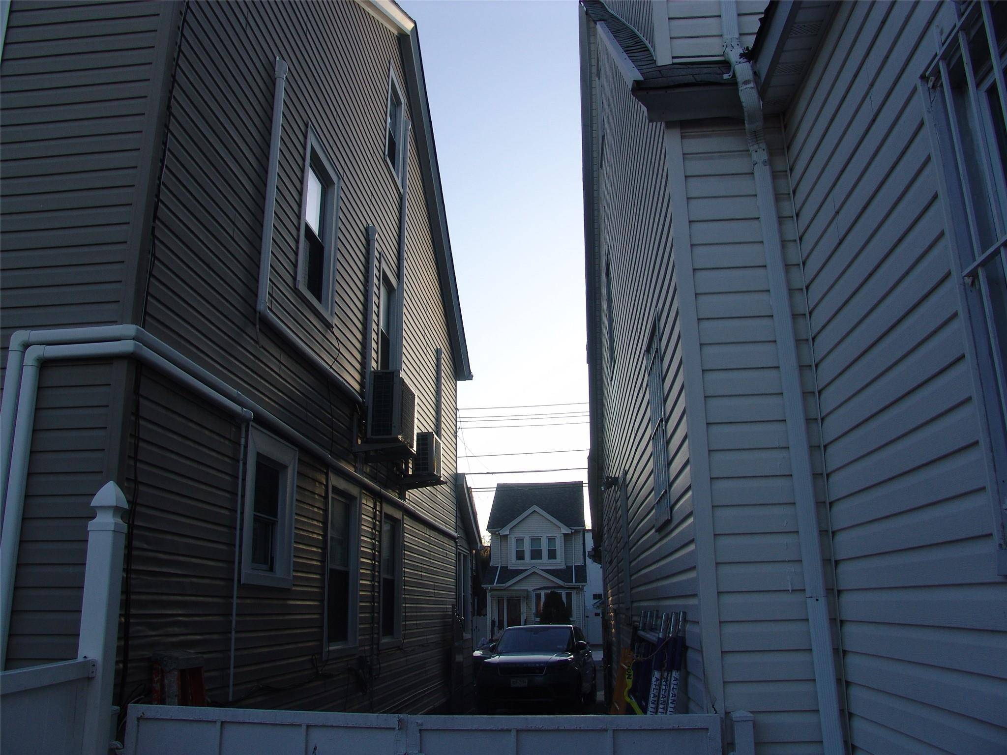 Richmond Hill, NY 11418,8405 102nd ST