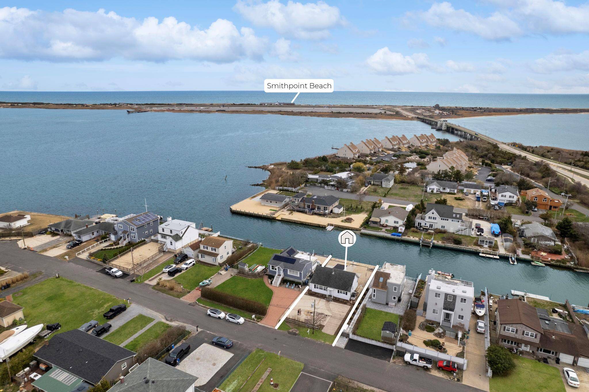 Shirley, NY 11967,24 Roneck CT