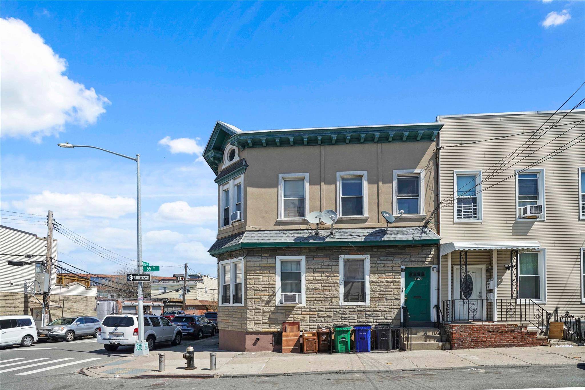 Maspeth, NY 11378,60-41 55th ST