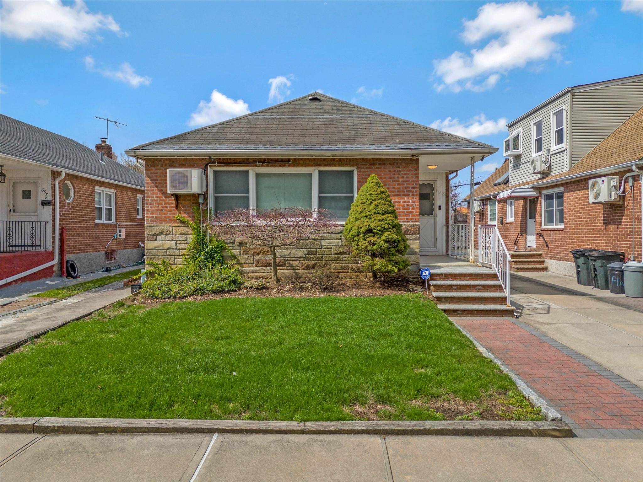 Bayside, NY 11364,6974 230th ST