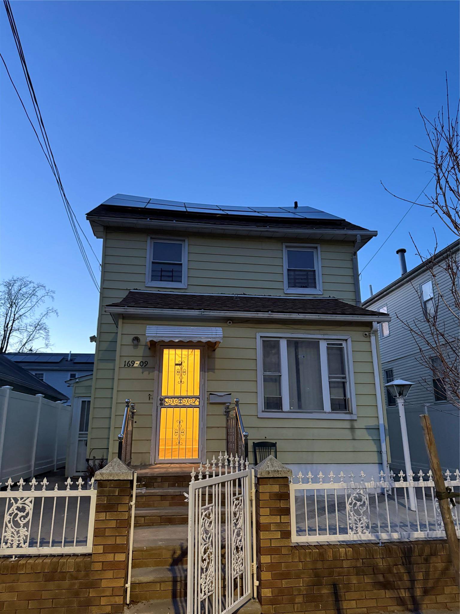 Jamaica, NY 11433,169-09 SAYRES AVE