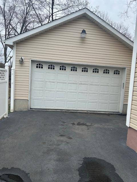 Poughkeepsie, NY 12601,9 Lawrence RD