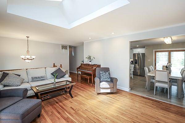 Dix Hills, NY 11746,80 Lauren AVE