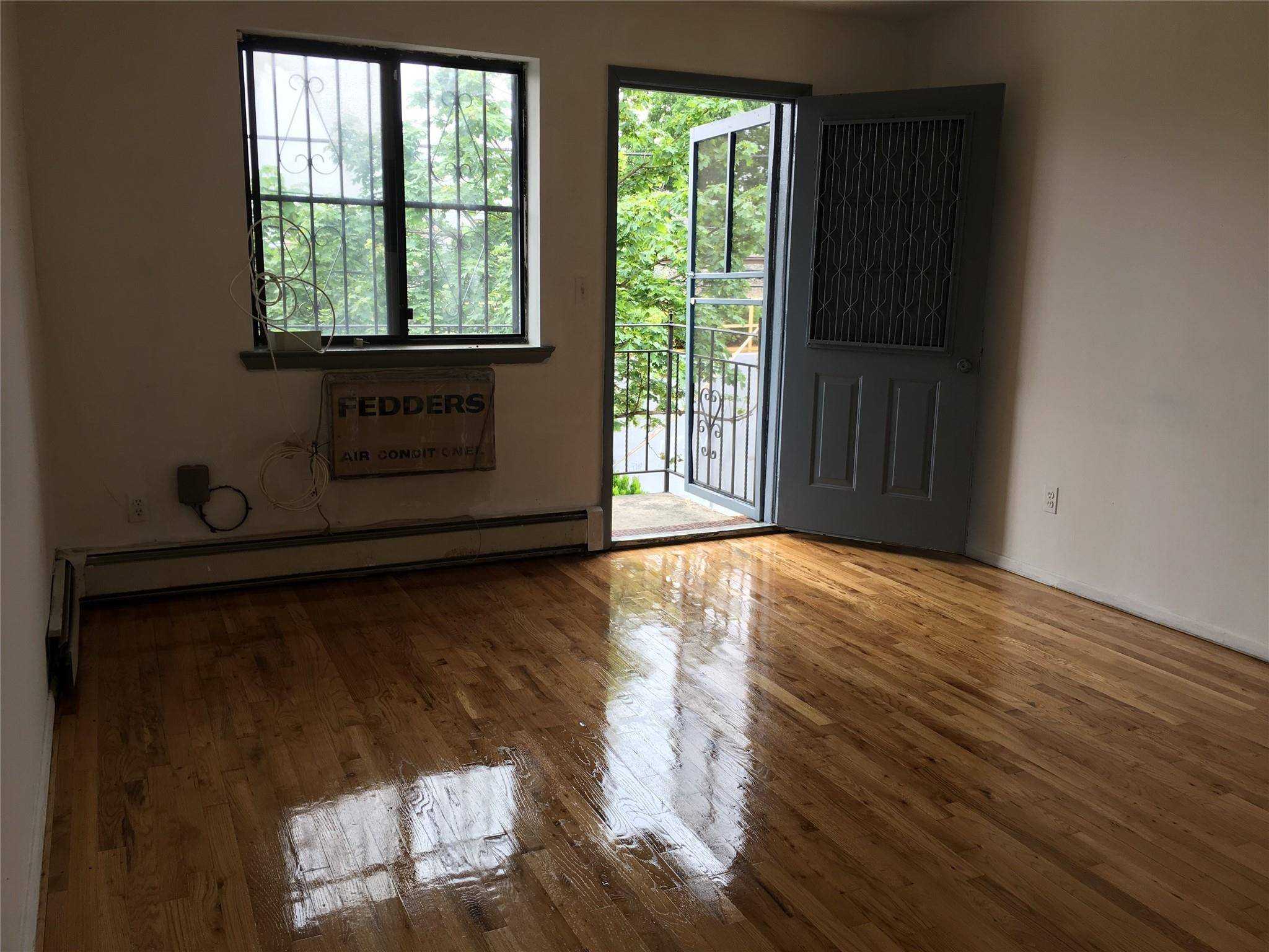 Corona, NY 11368,108-11 44th AVE