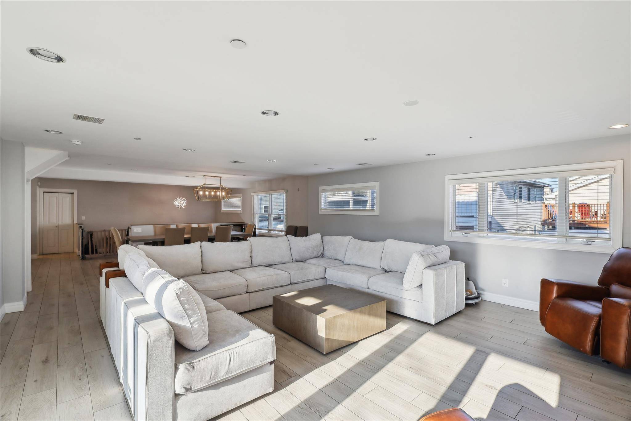 Long Beach, NY 11561,71 Michigan ST