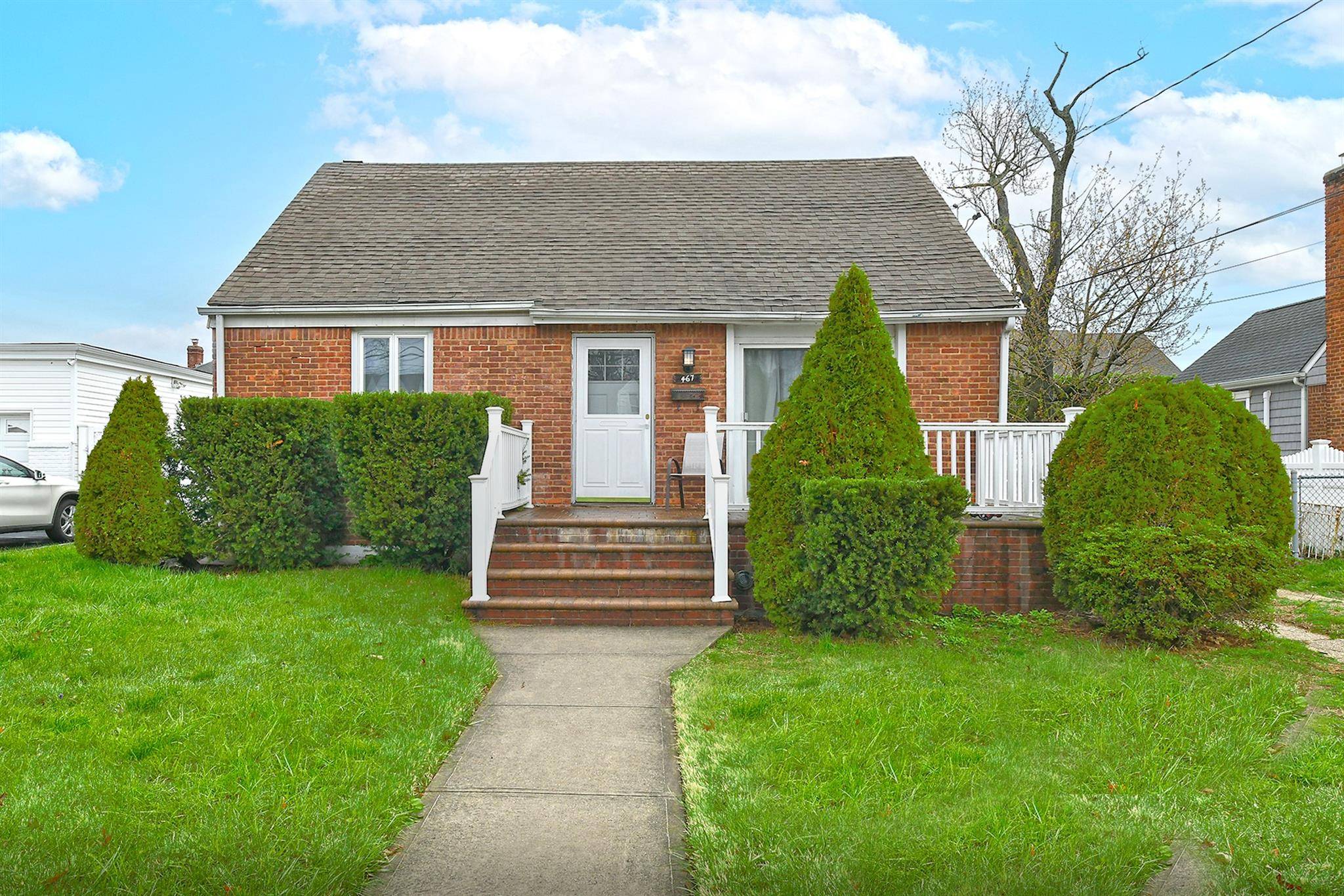 East Meadow, NY 11554,467 Hull ST