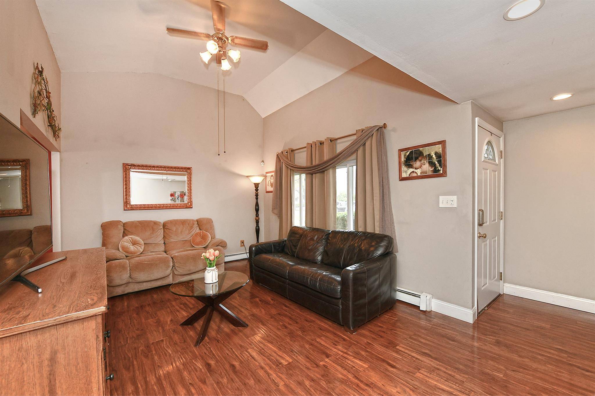 Medford, NY 11763,18 White Pine WAY