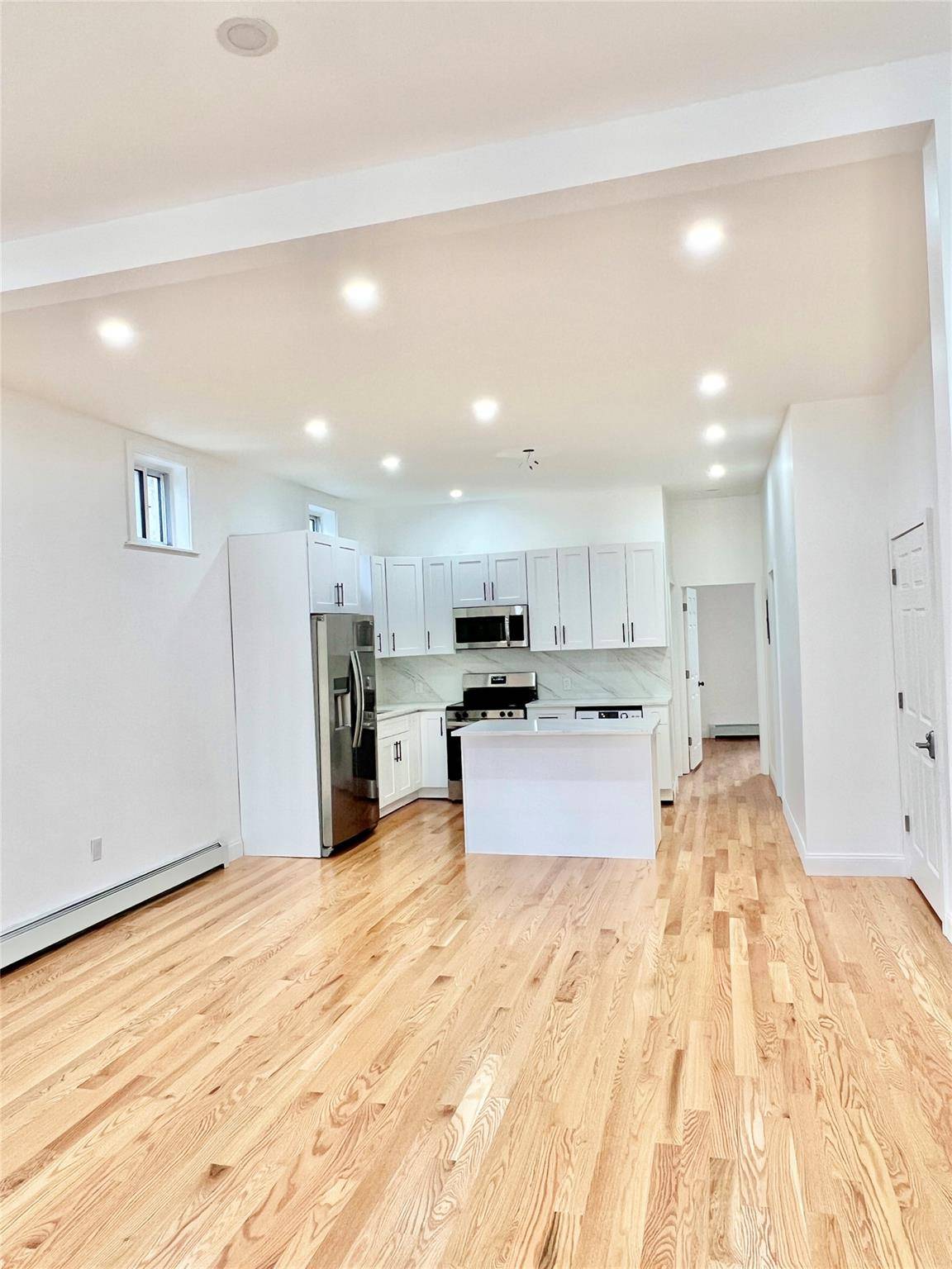 Brooklyn, NY 11221,1167 Jefferson AVE