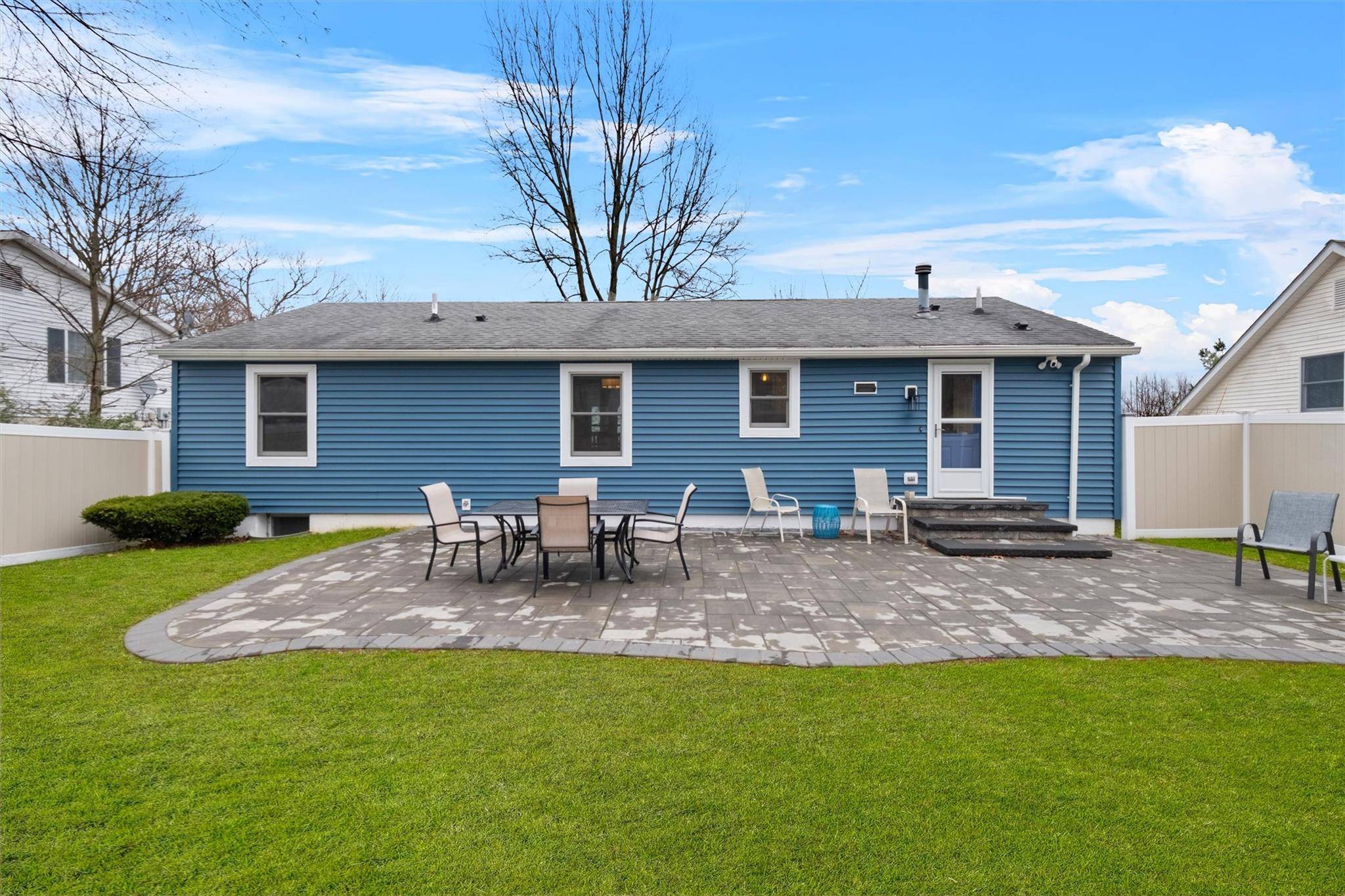 Middletown, NY 10940,34 Walnut LN