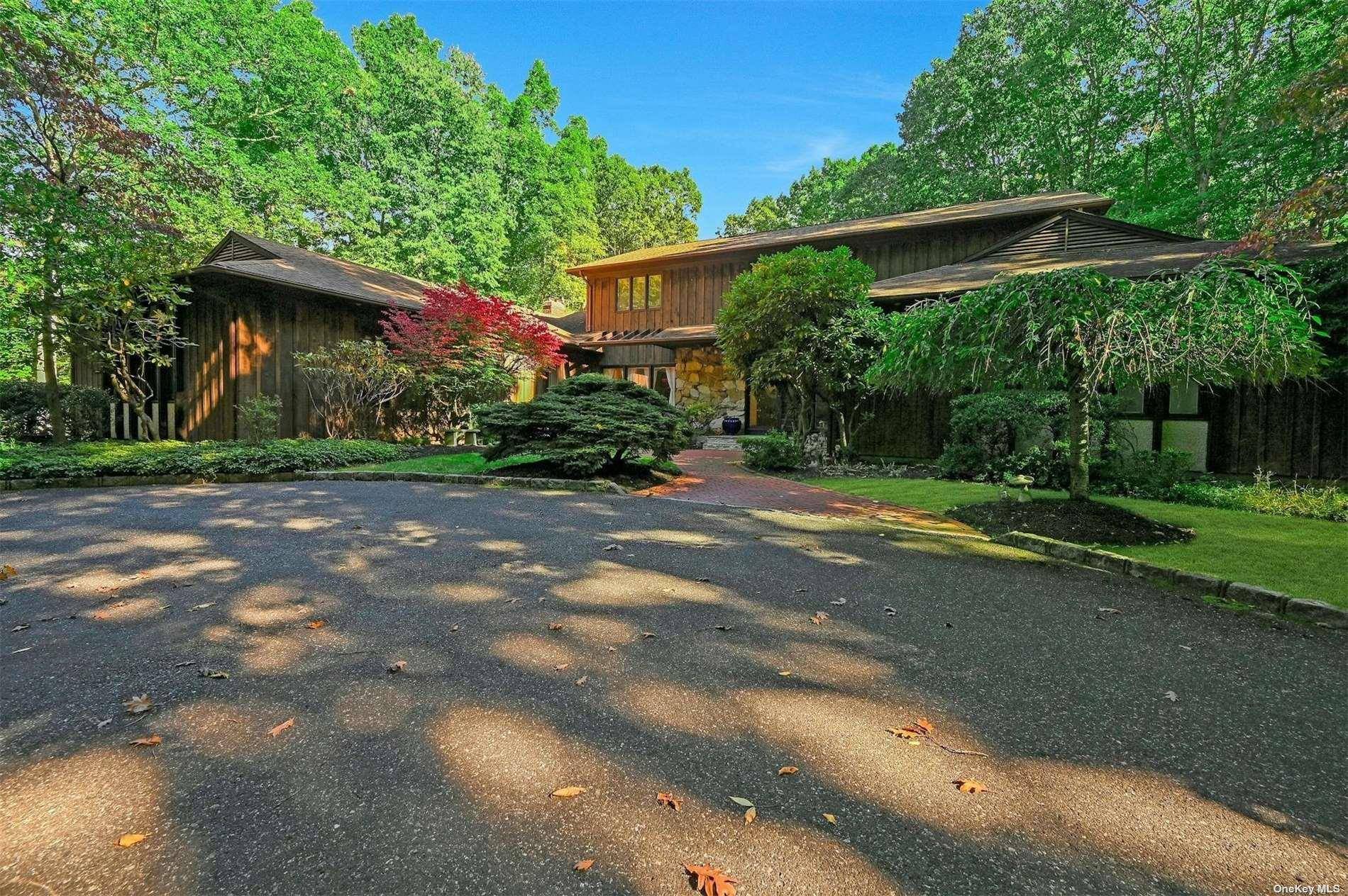Port Jefferson, NY 11777,6 Cliffside DR