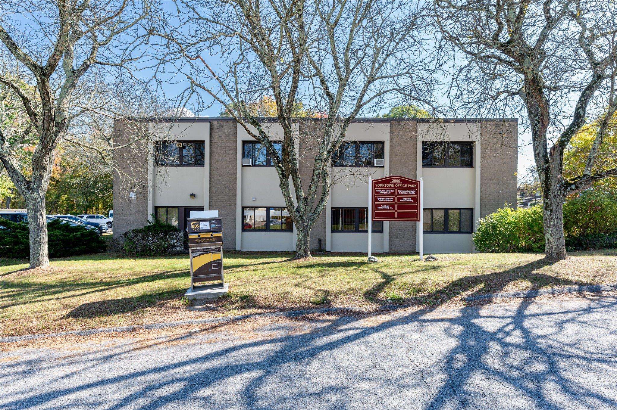 Yorktown Heights, NY 10598,2000 Maple Hill ST