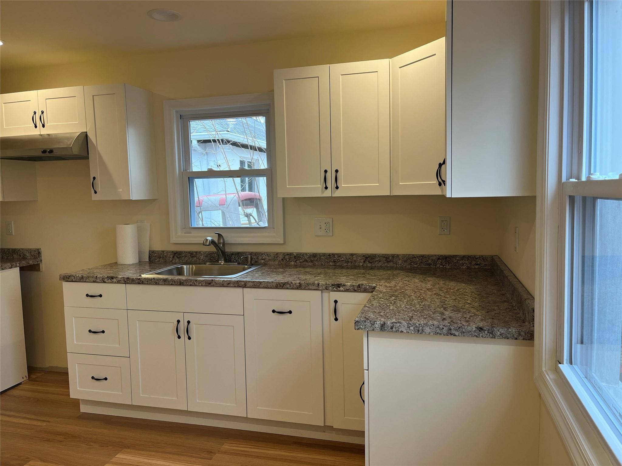 Lake Peekskill, NY 10537,90 Lake DR